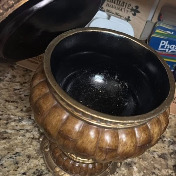 Wild Bamboo Urn Vase - Picture 3 of 3